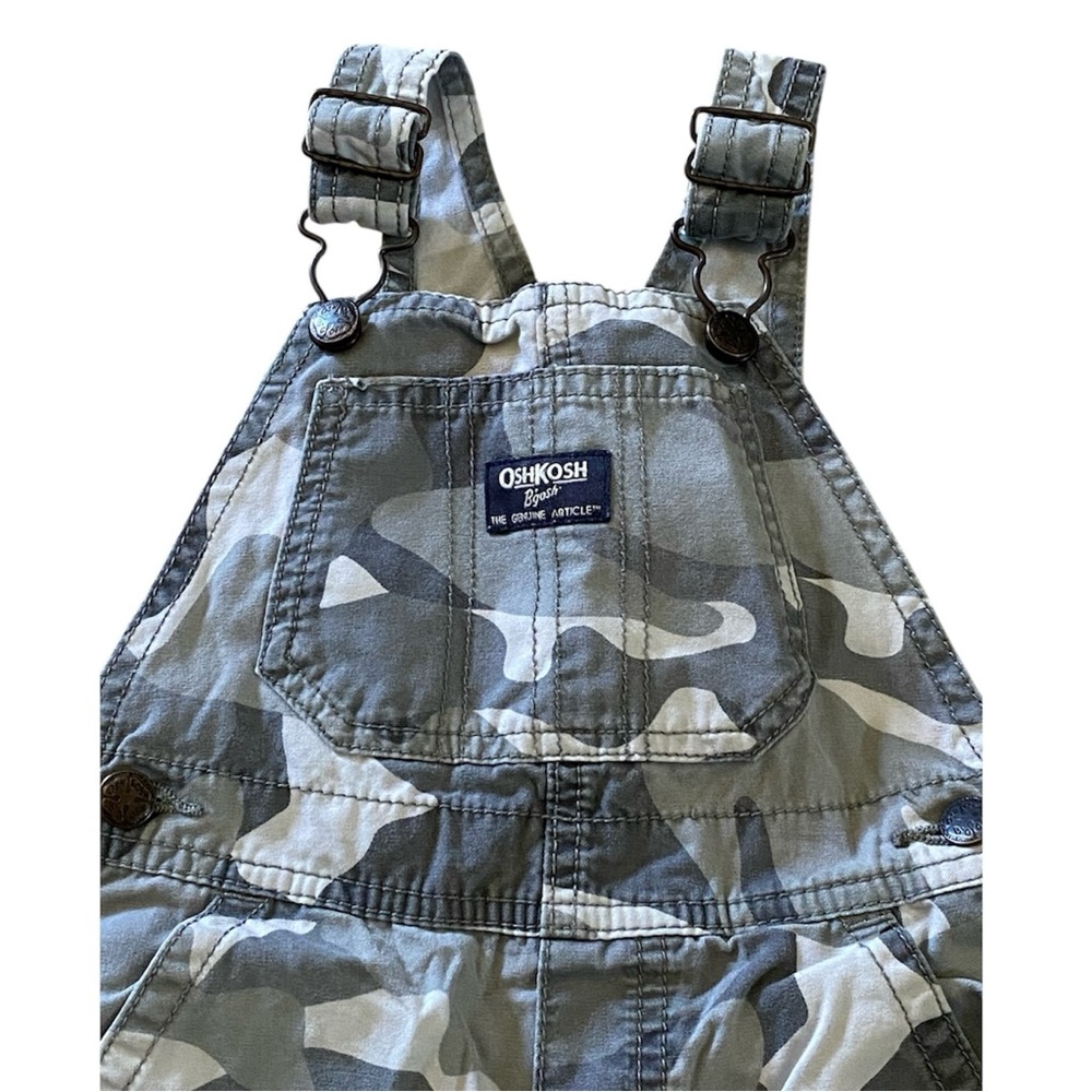 OshKosh B’gosh Camo Shortalls 2T Gray Camouflage Bib Overalls Toddler Boys - Picture 2 of 6